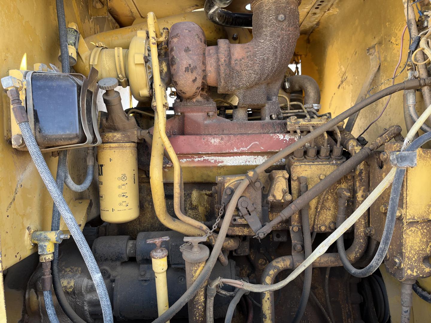 ./imagenes/INVOICE/2019/18025/MOTOCONFORMADORA CATERPILLAR 120G (3).JPG